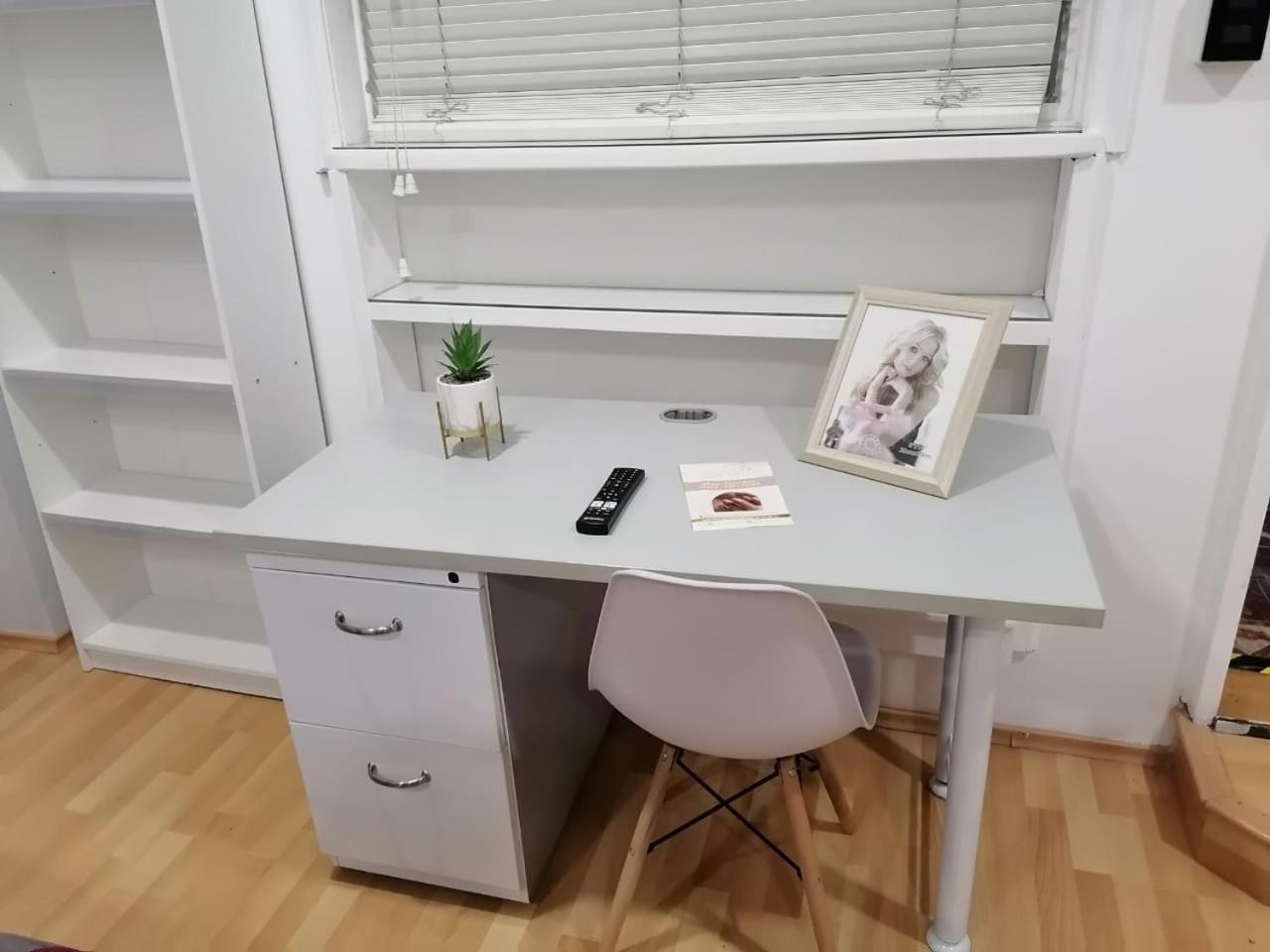 Encantadoras Habitaciones Privadas Del Valle Città del Messico Esterno foto