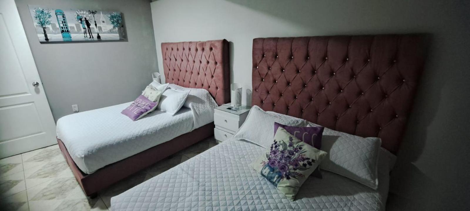 Encantadoras Habitaciones Privadas Del Valle Città del Messico Esterno foto