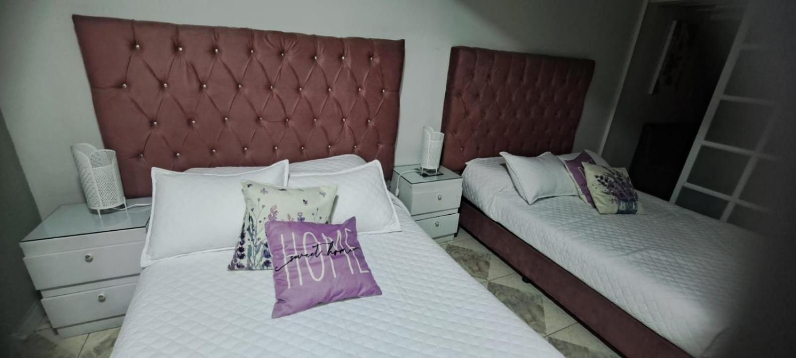 Encantadoras Habitaciones Privadas Del Valle Città del Messico Esterno foto
